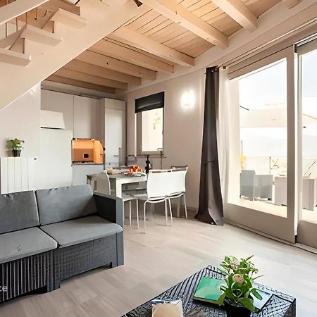 Appartamento Grande Terrazza Vista Lago Parzanica Exterior foto