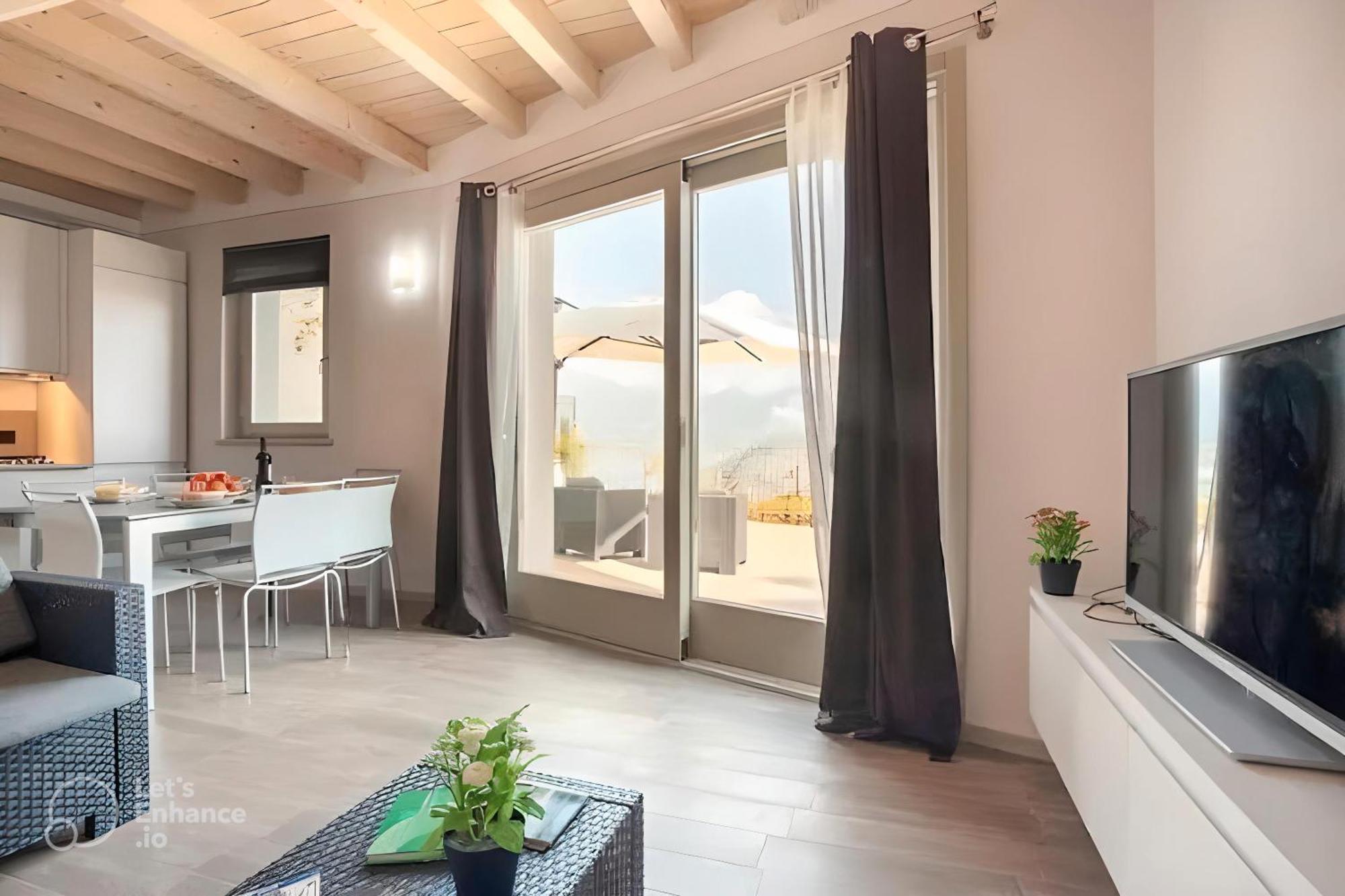 Appartamento Grande Terrazza Vista Lago Parzanica Exterior foto